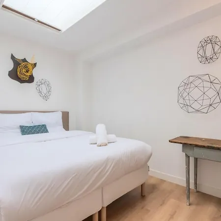 Appartement Lumineux Avec Rooftop Et Garage Prive. Lille Exterior photo